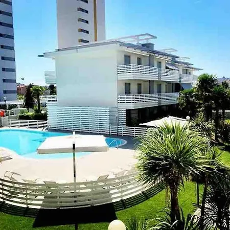 Luxury Centre. Pool. Beach And Shopping * ليدو دي يسولو